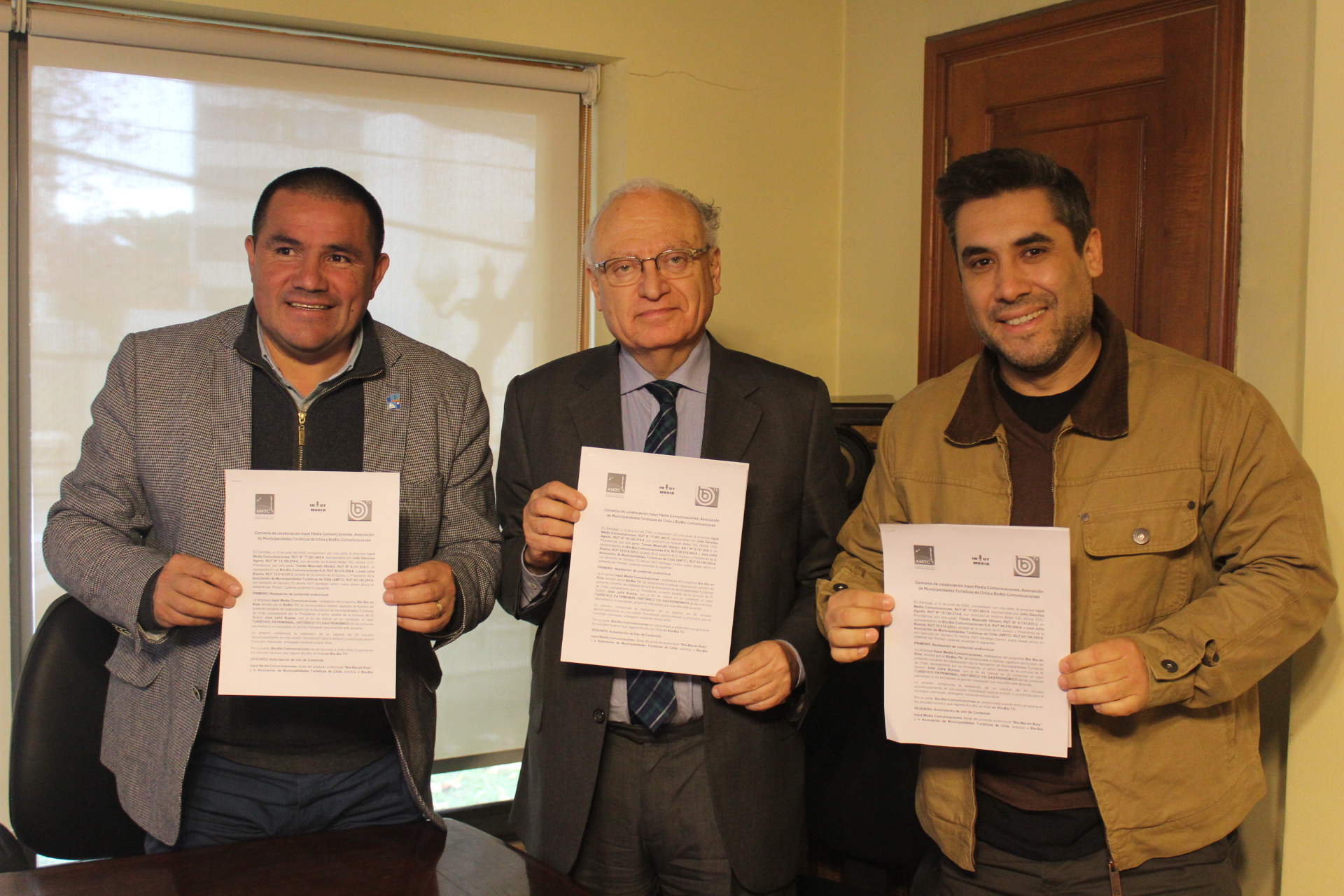 Lee más sobre el artículo AMTC y Radio Bío-Bío firman alianza para visibilizar el turismo local en TV